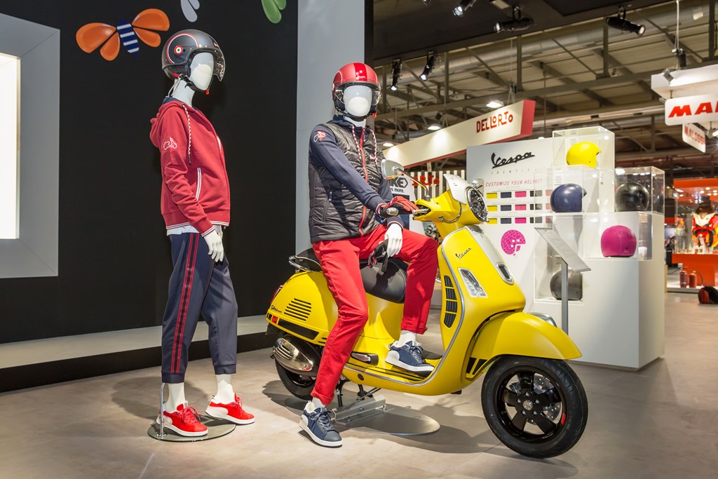 Vespa Total Look