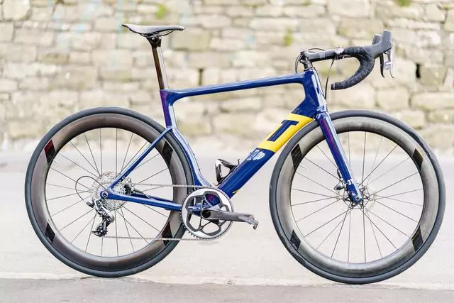 aqua blu sport