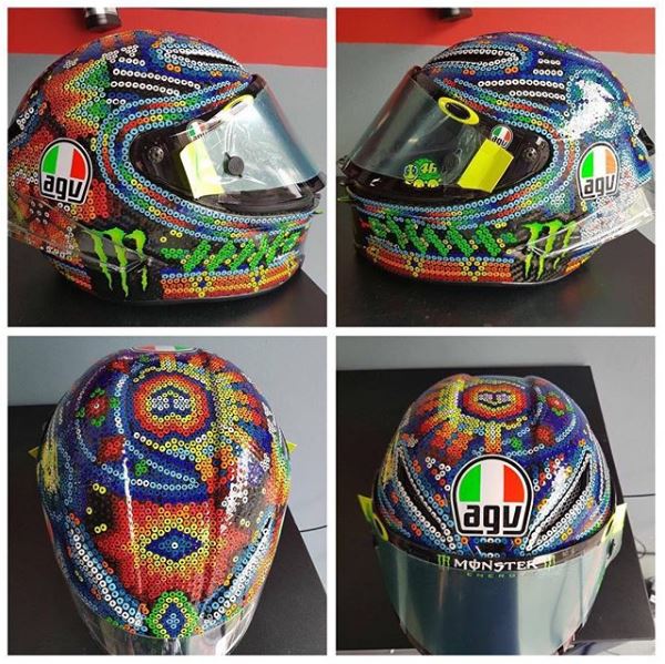 Casco Valentino Rossi Test