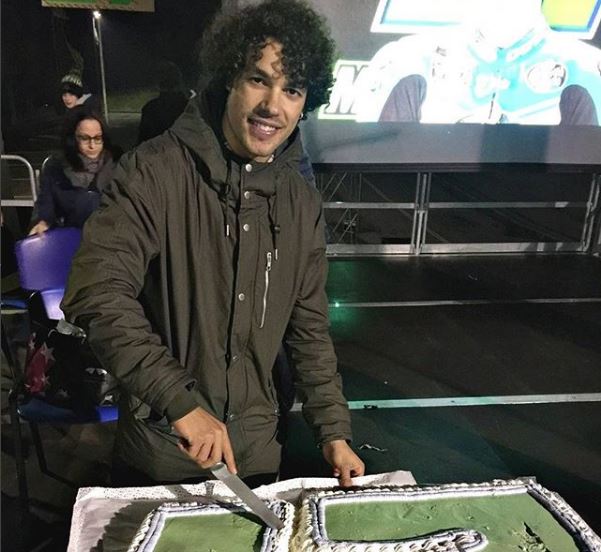 Franco Morbidelli festa babbucce