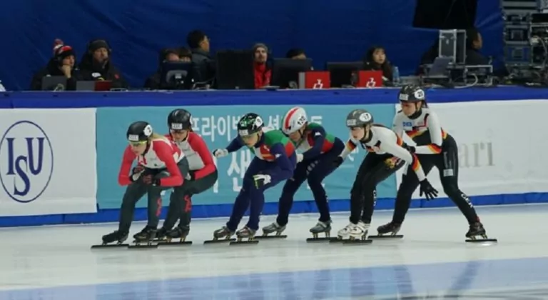 staffetta femminile short track