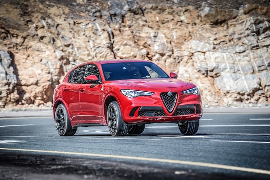 Alfa Romeo Stelvio Quadrifoglio (1)