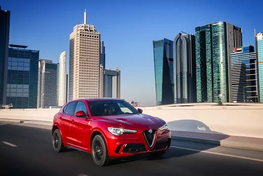 Alfa Romeo Stelvio Quadrifoglio (1)