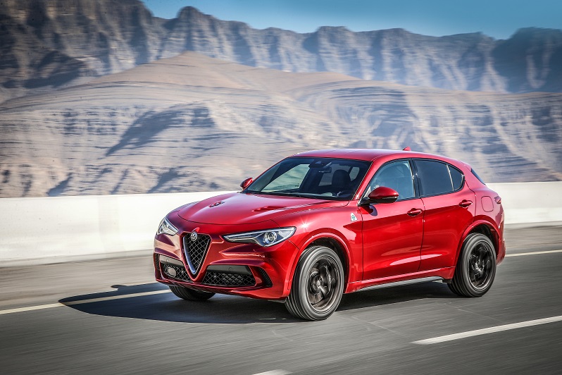 Alfa Romeo Stelvio Quadrifoglio (1)