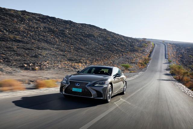 Lexus LS 500H