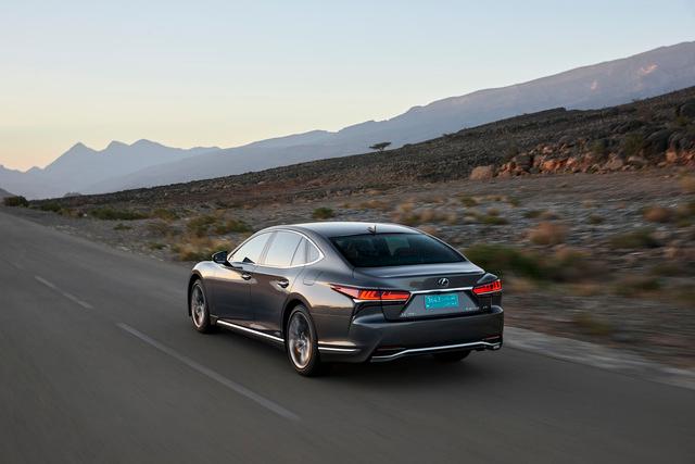Lexus LS 500H