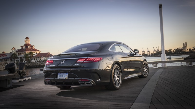 Mercedes-AMG S63 4MATIC+ Coupe 4