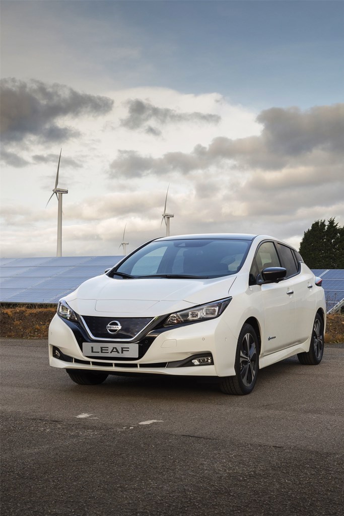 Nuova Nissan LEAF