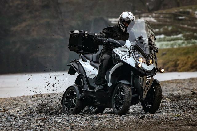 Quadro4