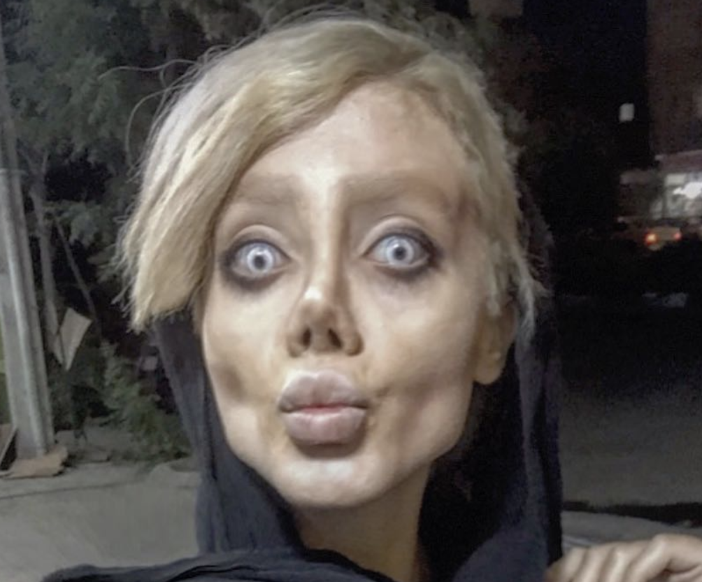 SAHAR TABAR ANGELINA JOLIE 3