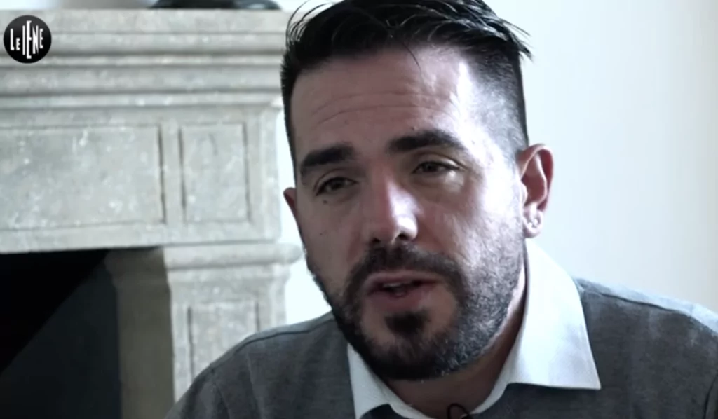 le iene abusato da cantante famoso