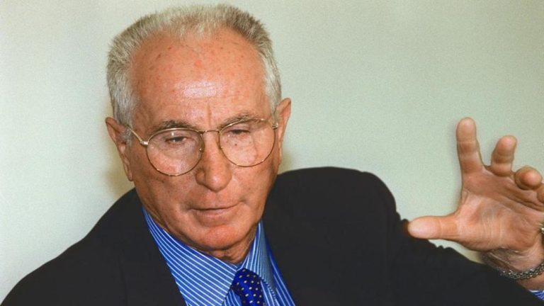 Azeglio Vicini