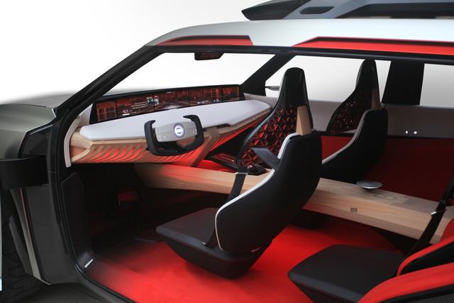 Nissan Xmotion