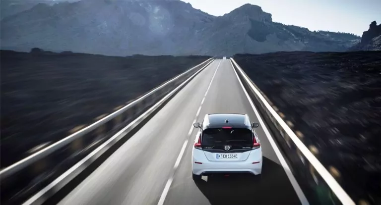 Nuova Nissan LEAF