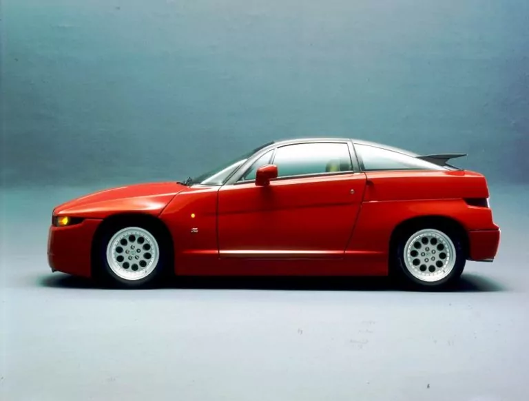 Alfa RomeoSZ