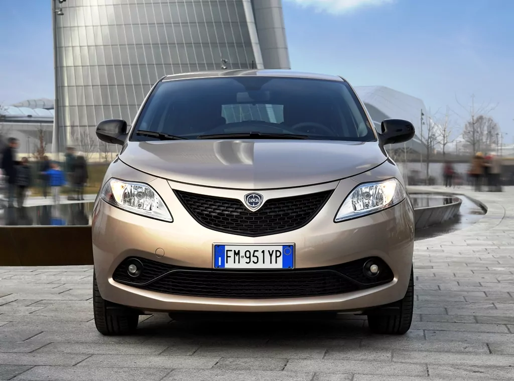 Lancia Ypsilon