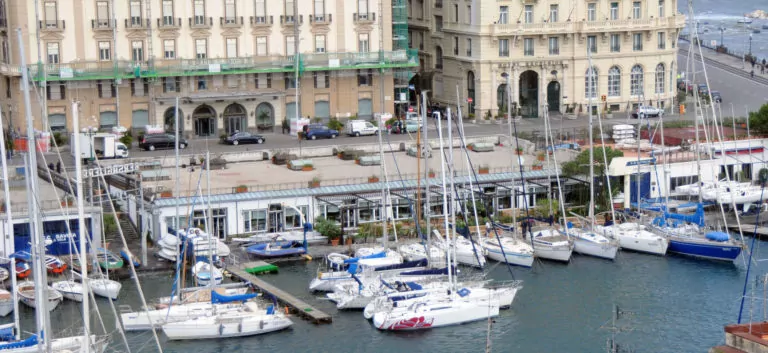Reale Yacht Club Canottieri Savoia