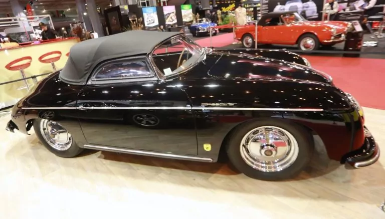 Rétromobile Show