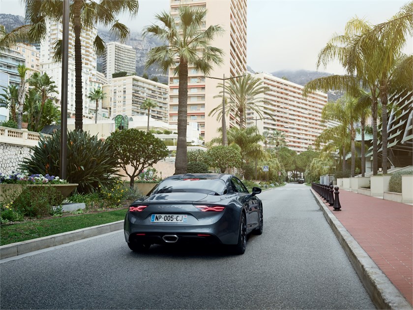 Alpine A110 Legende