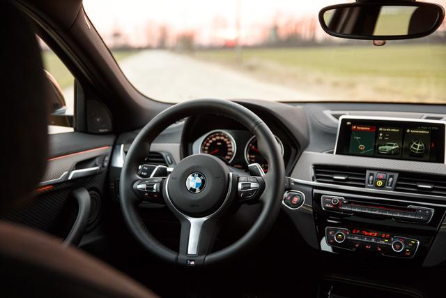 BMW X2