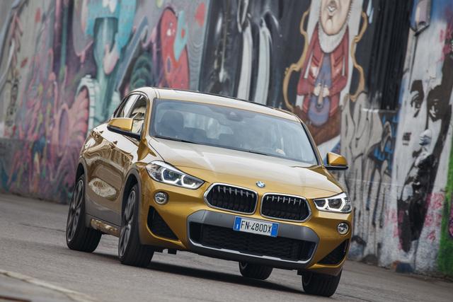 BMW X2