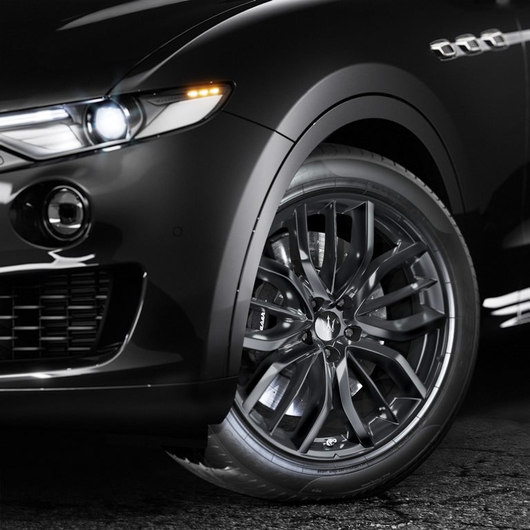 Maserati Levante Nerissimo Edition 2018