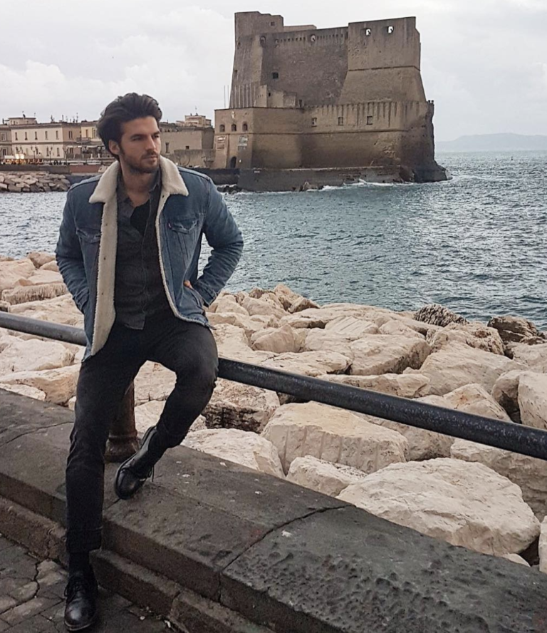 Andrea Postino C è Posta Per Te