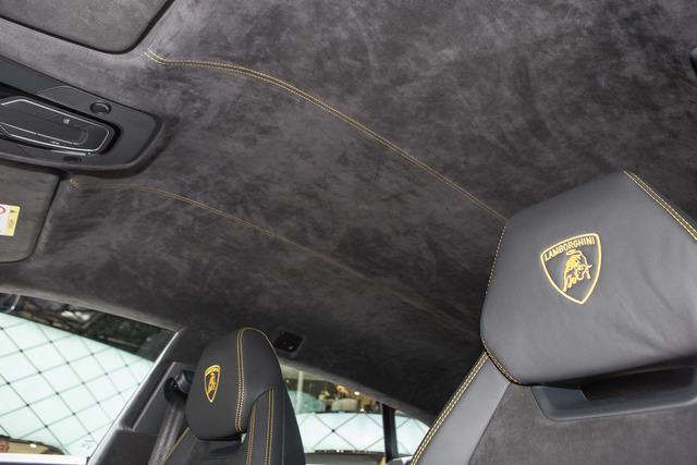 lamborghini alcantara