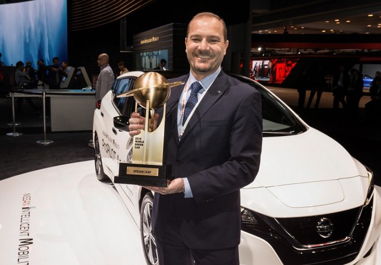nuova Nissan LEAF premio