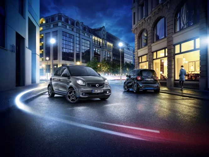 speciali smart EQ fortwo and forfour edition nightsky