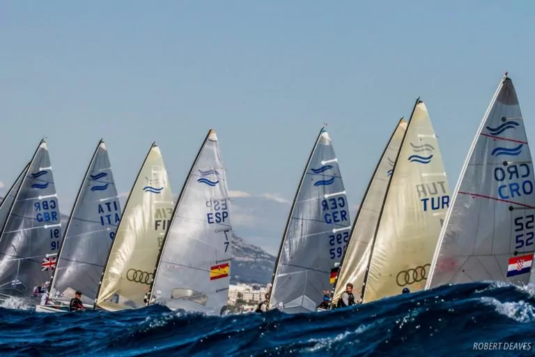 Vela