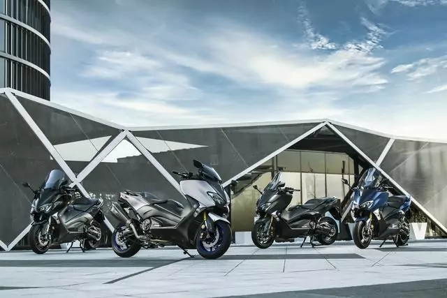 yamaha TMAX XSX Sport Edition