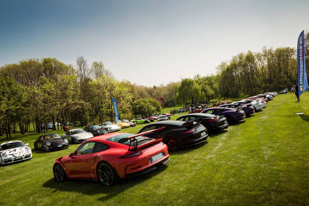 Cars e Coffee Brescia