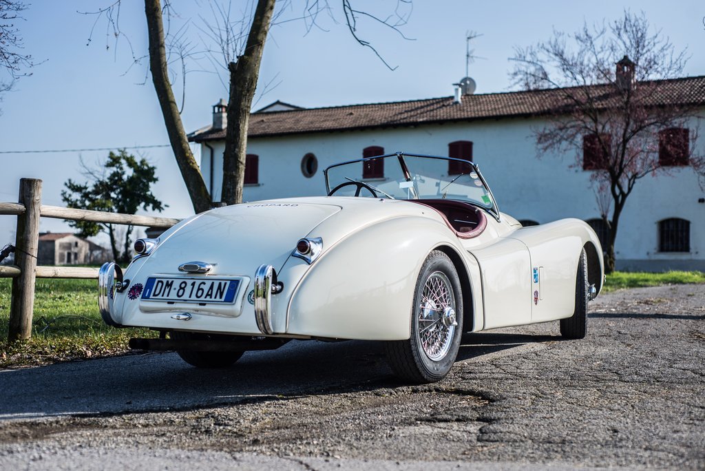 Jaguar Xk120
