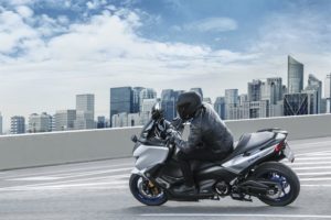 Nuovo Yamaha TMAX SX Sport Edition