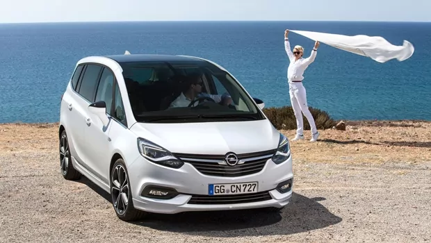 Opel zafira tetto panoramico