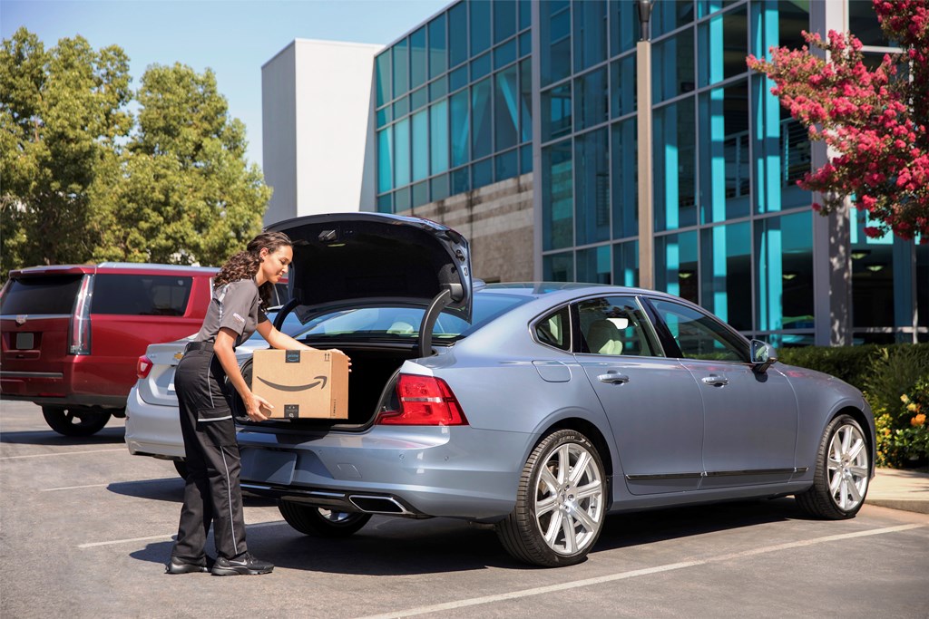 Volvo Amazon Key In-Car
