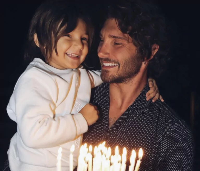 stefano de martino santiago