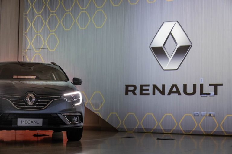 _Il_rinnovamento_e_la_semplificazione_della_gamma_passa_per_Renault