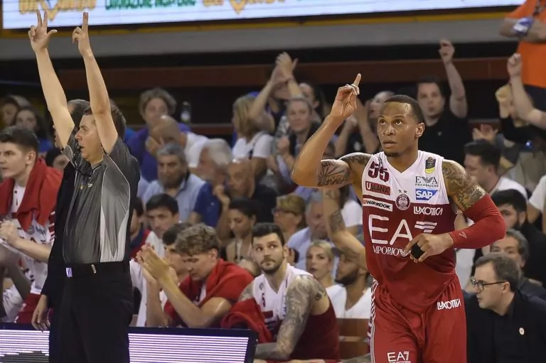 Germani Brescia vs EA7 Emporio Armani Olimpia Milano