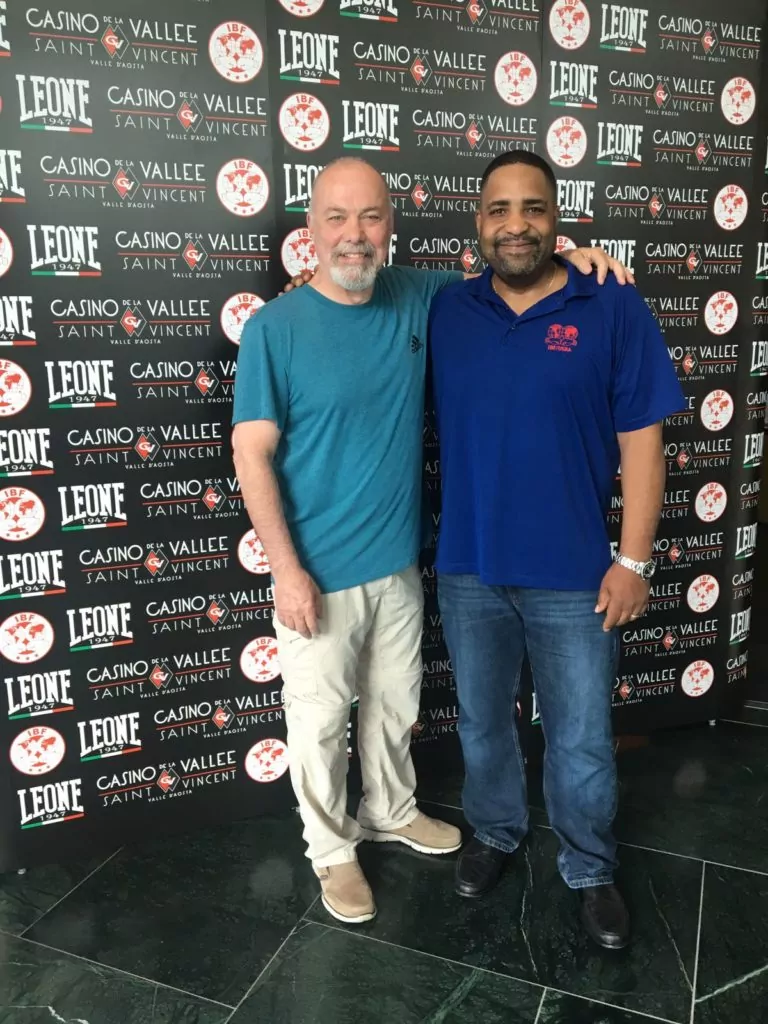 da sinitra-Anibal Miramontes e Daryl Peoples