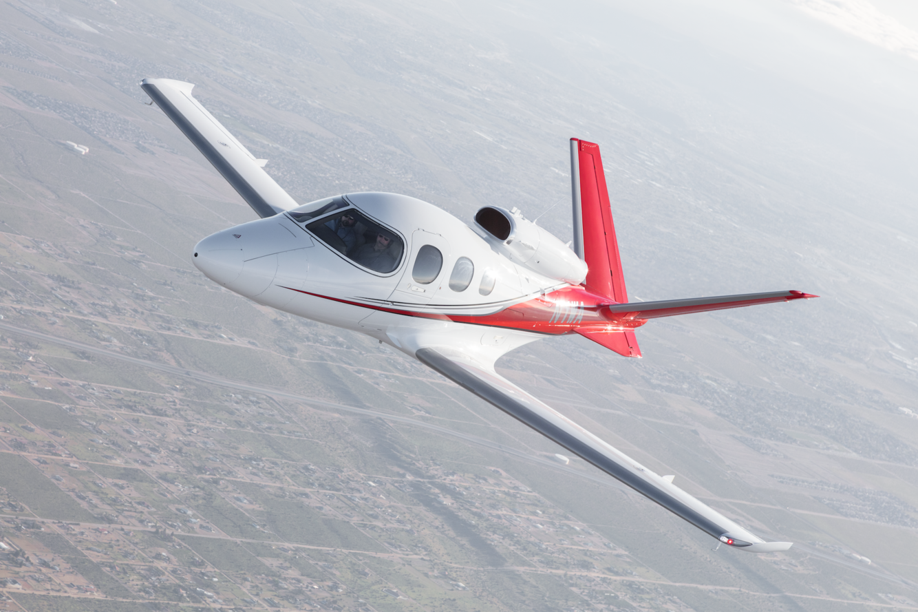 Cirrus Vision: ecco il Jet privato più economico del mondo, ma completo