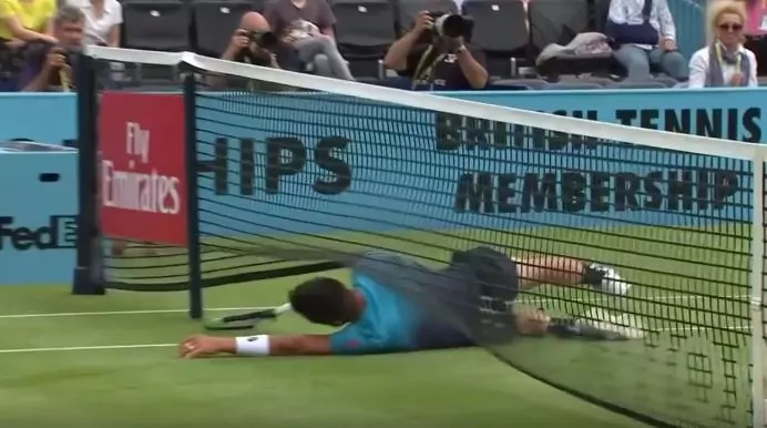 Dzumhur Halle