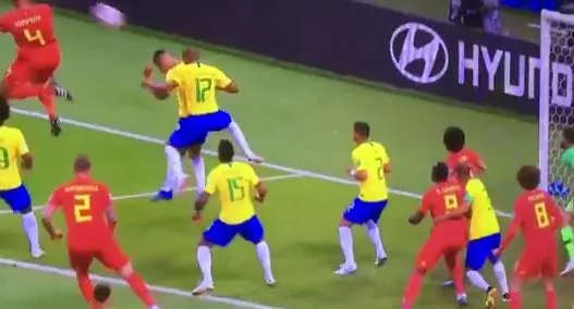 Brasile Belgio autogol fernandinho
