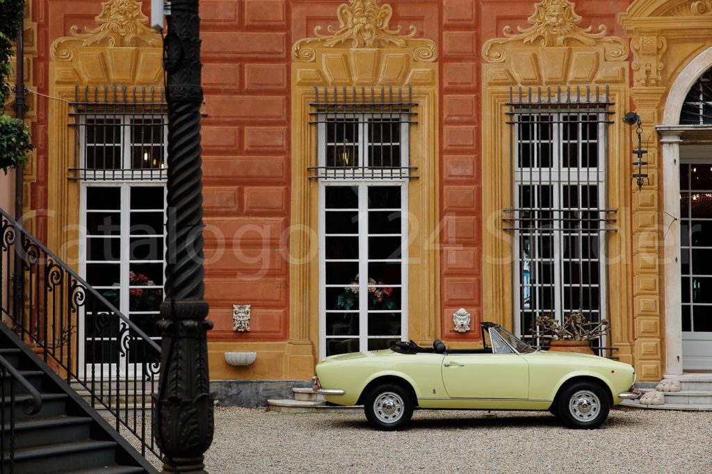 Fiat_124_Spider_Sport_Spider