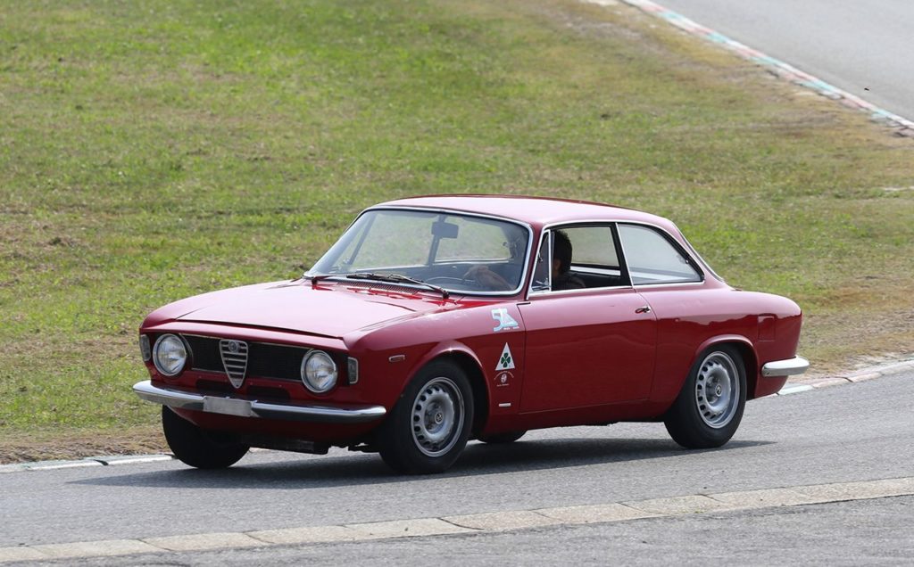 Heritage_02_Giulia_Sprint_GTA_1965_02