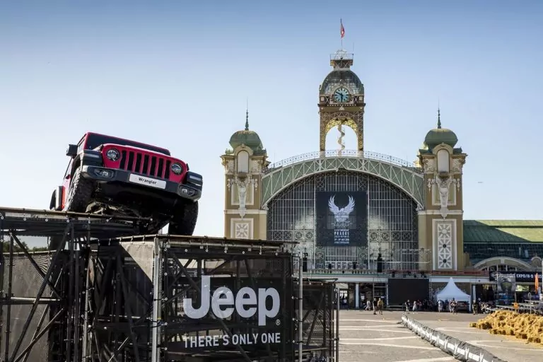 Jeep_HD