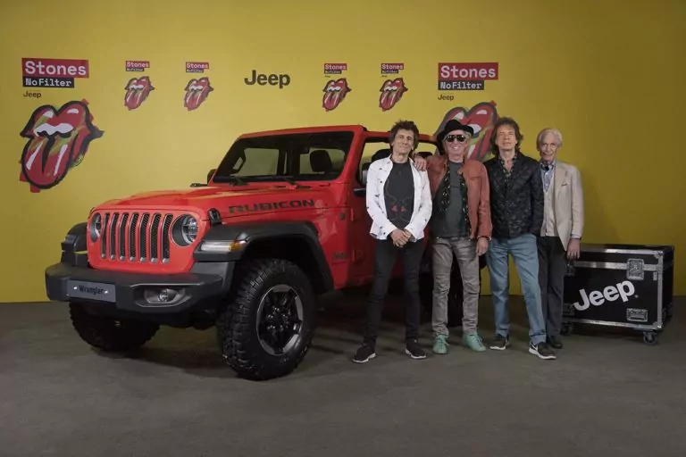 Jeep_Wrangler-Rolling-Stones_01