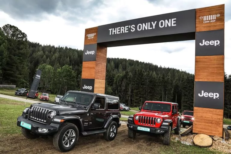 Jeep_Wrangler_01