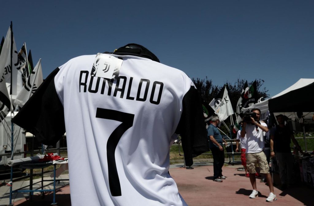 Cristiano Ronaldo Juventus 105 + 12 milioni di euro